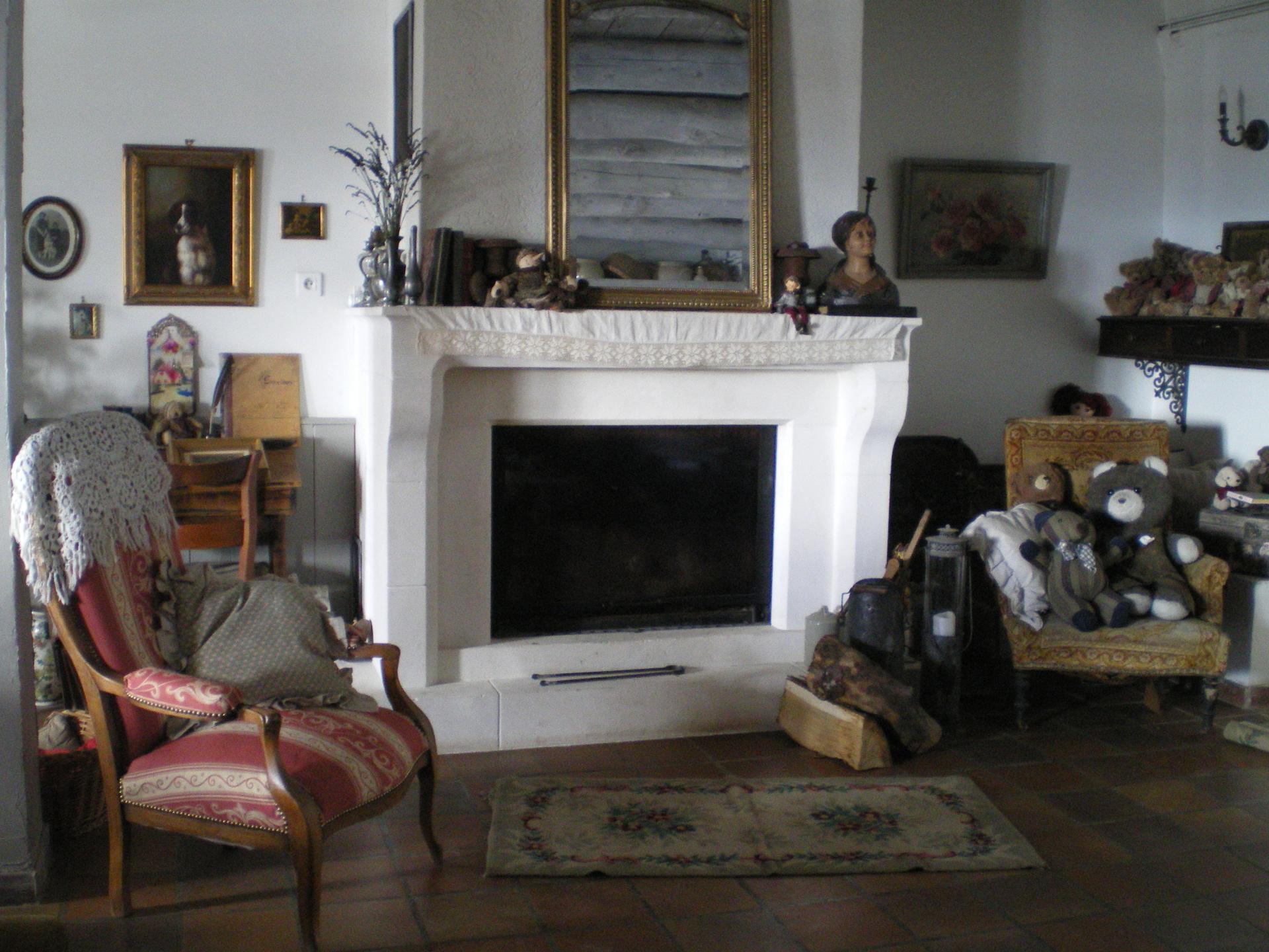 La cheminee du grand salon